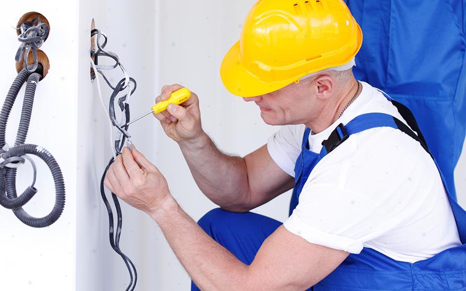 dépannage électricien Plaisir